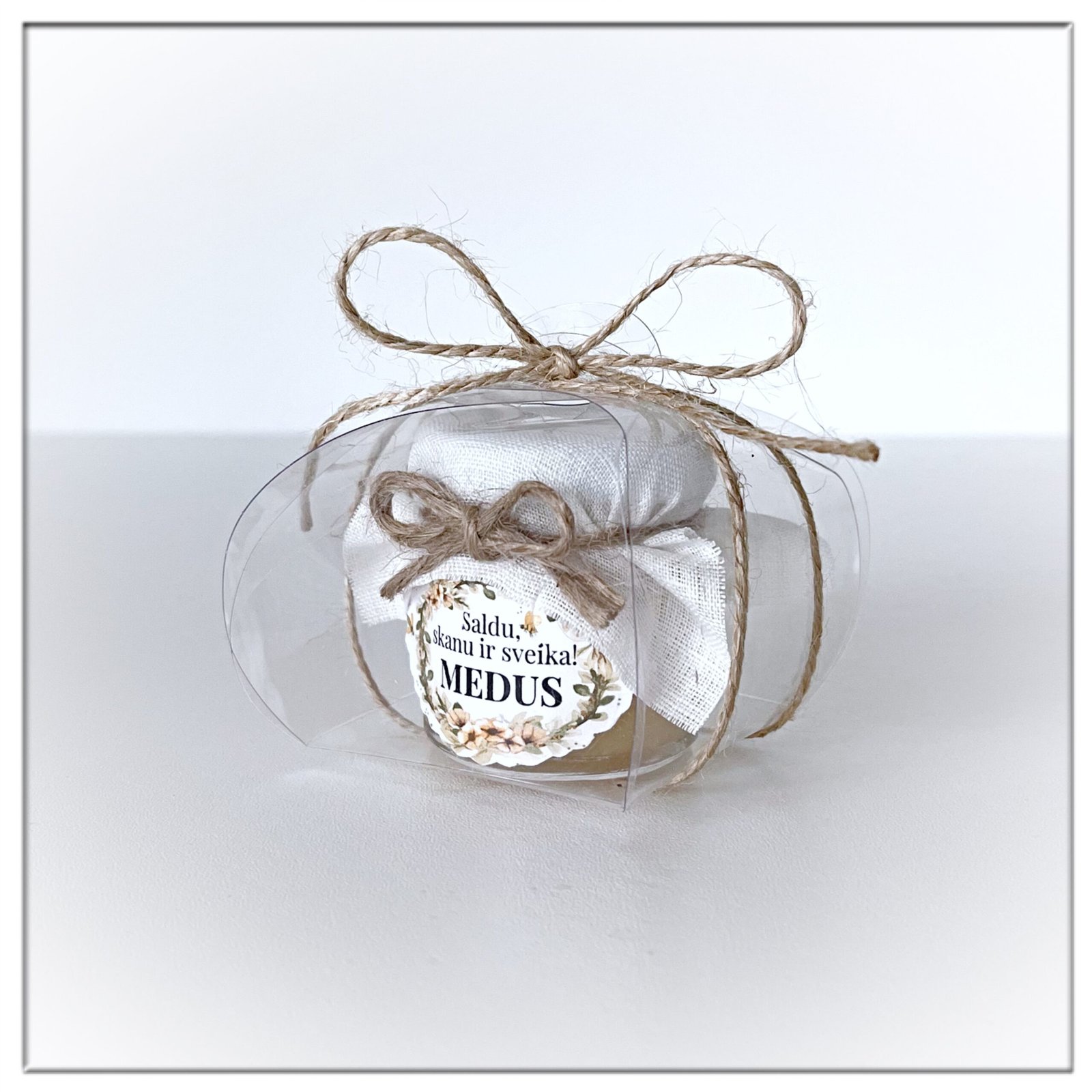 Maža medaus dovanėlė